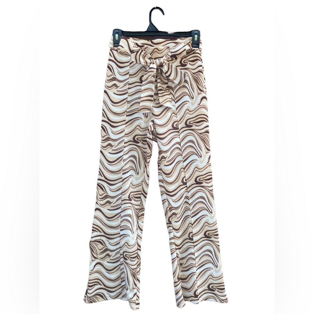 New printed polyester pants.